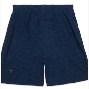 Mens lululemon pace breaker shorts 8.5” size M